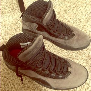Dark Shadow Jordan’s